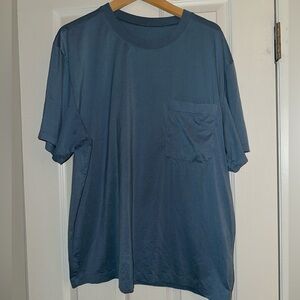 Lululemon Men’s T-Shirt